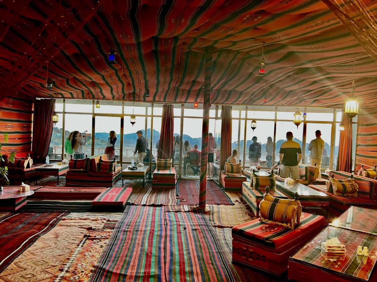 Rocky Mountain Hotel Wadi Musa Exterior photo