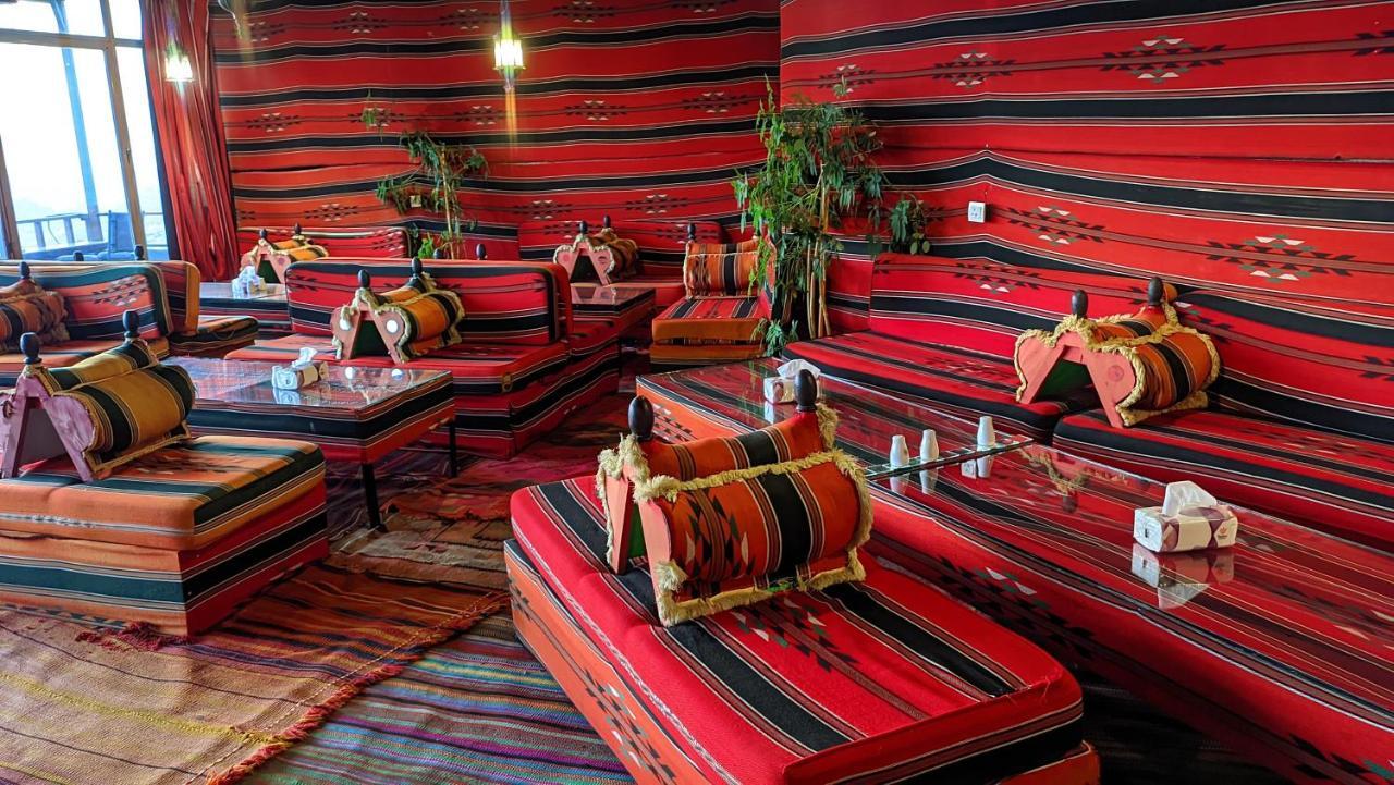 Rocky Mountain Hotel Wadi Musa Exterior photo