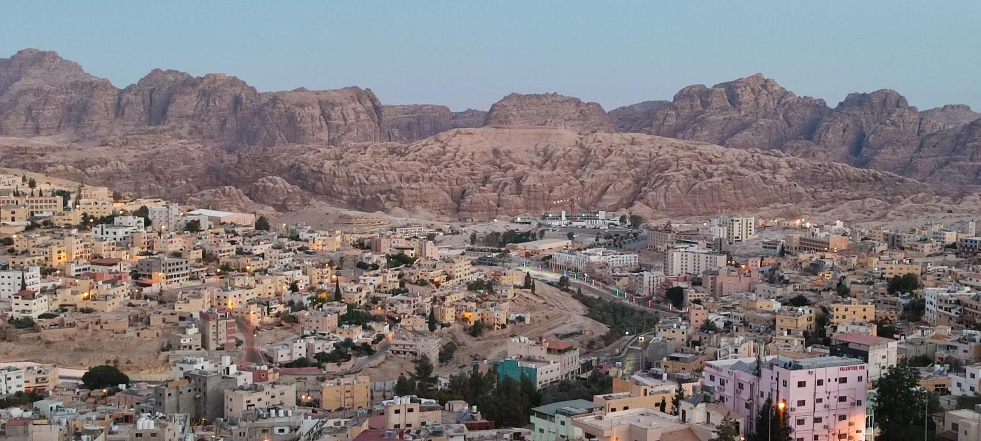 Rocky Mountain Hotel Wadi Musa Exterior photo
