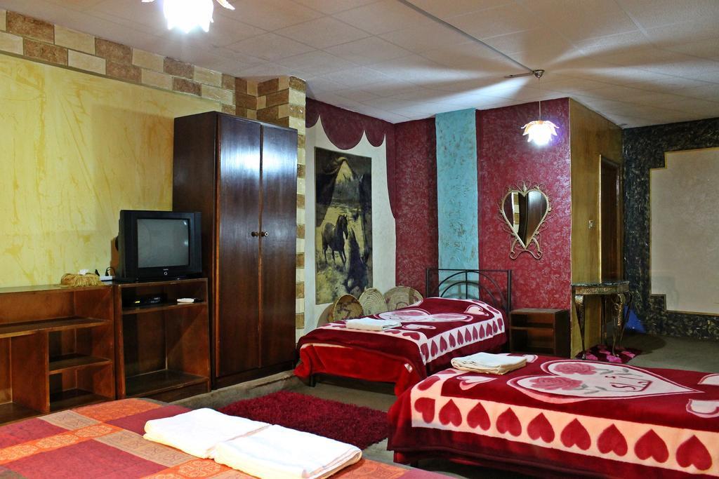 Rocky Mountain Hotel Wadi Musa Exterior photo