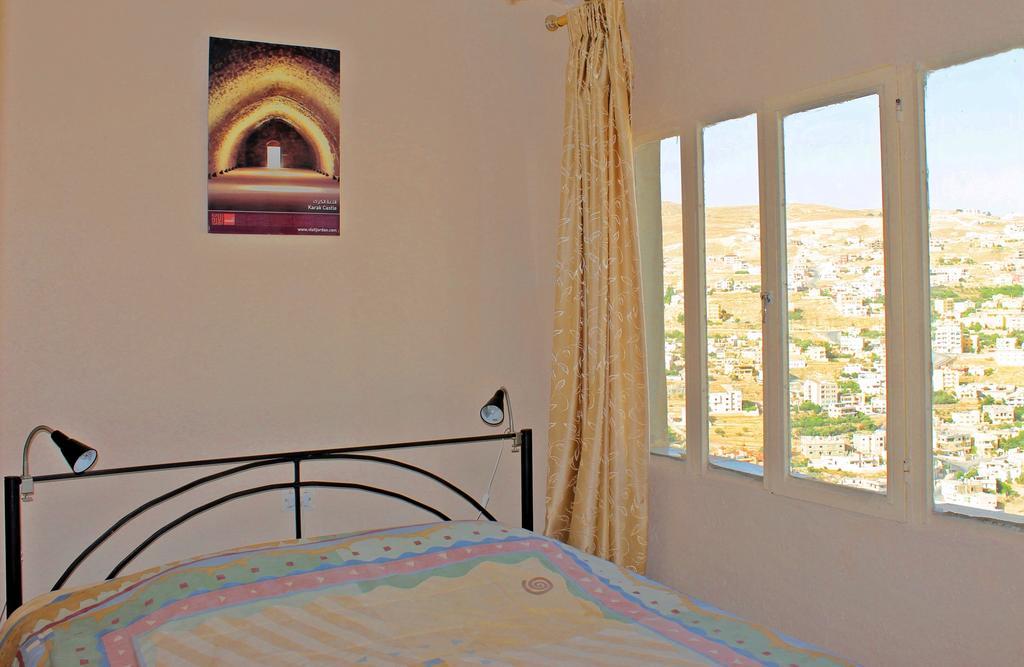 Rocky Mountain Hotel Wadi Musa Exterior photo